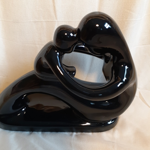 Porcelain Mother and Child Figurine - Picture 2 of 5